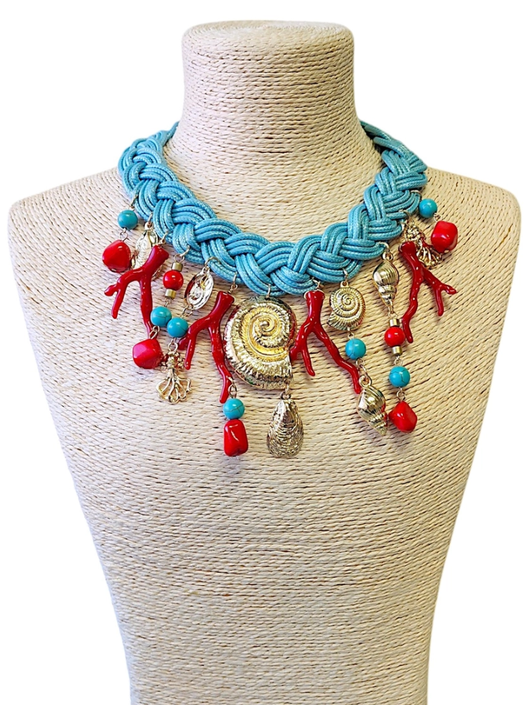 Maryse Charm Collar