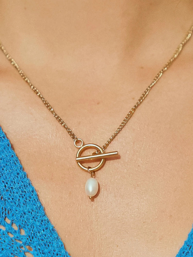Jaky Classic Pearl Necklace