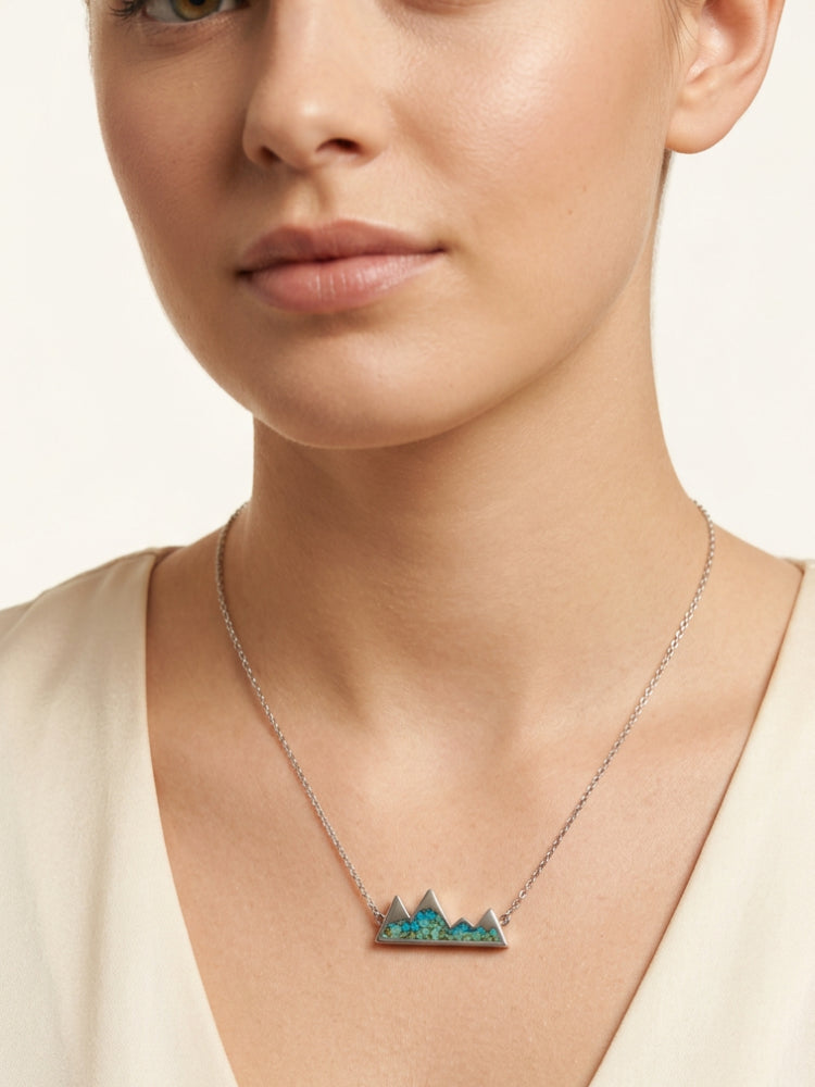 Range Necklace