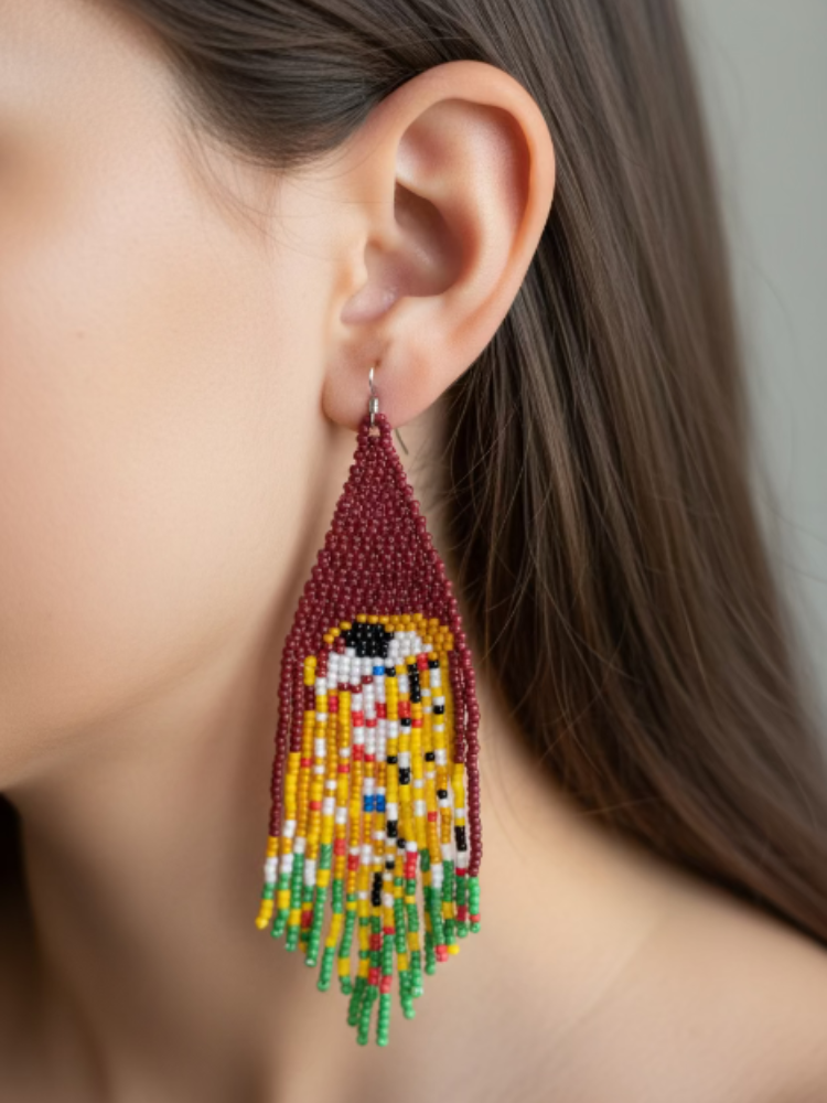 The Kiss Earring