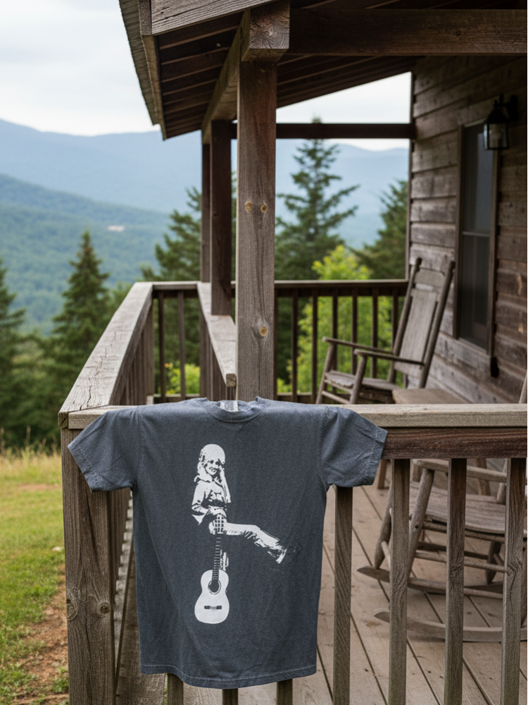 Hey There Dolly Tee *PRE ORDER FOR SPETEMBER 15TH ARRIVAL*
