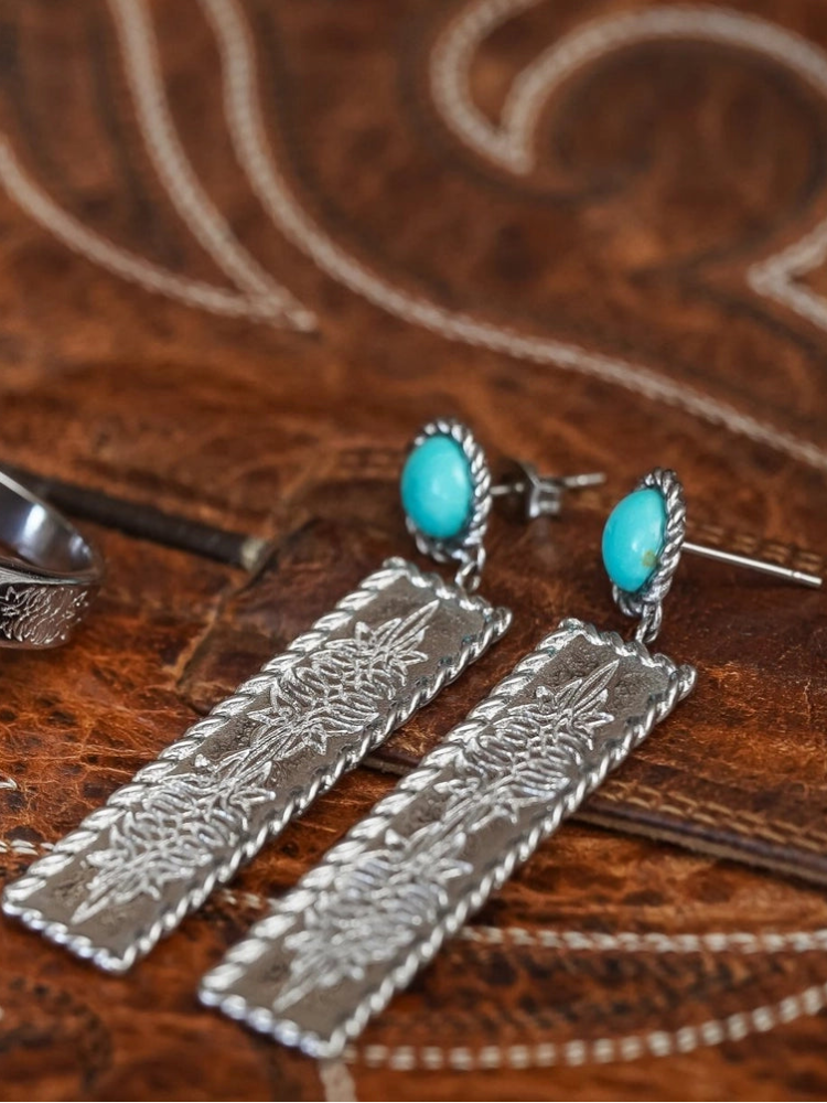 Bootstitch Bar Earring
