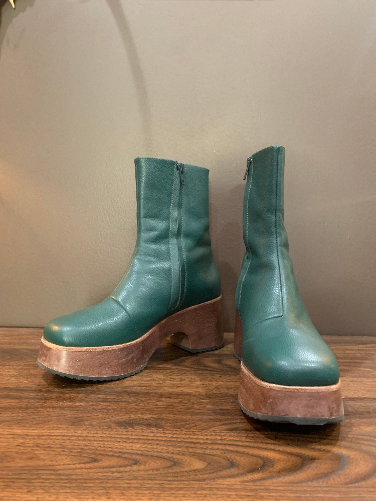 Isla Boot